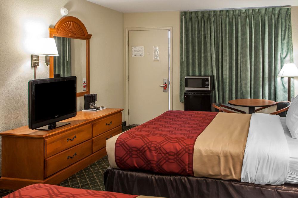 Hotel Economy & 2*