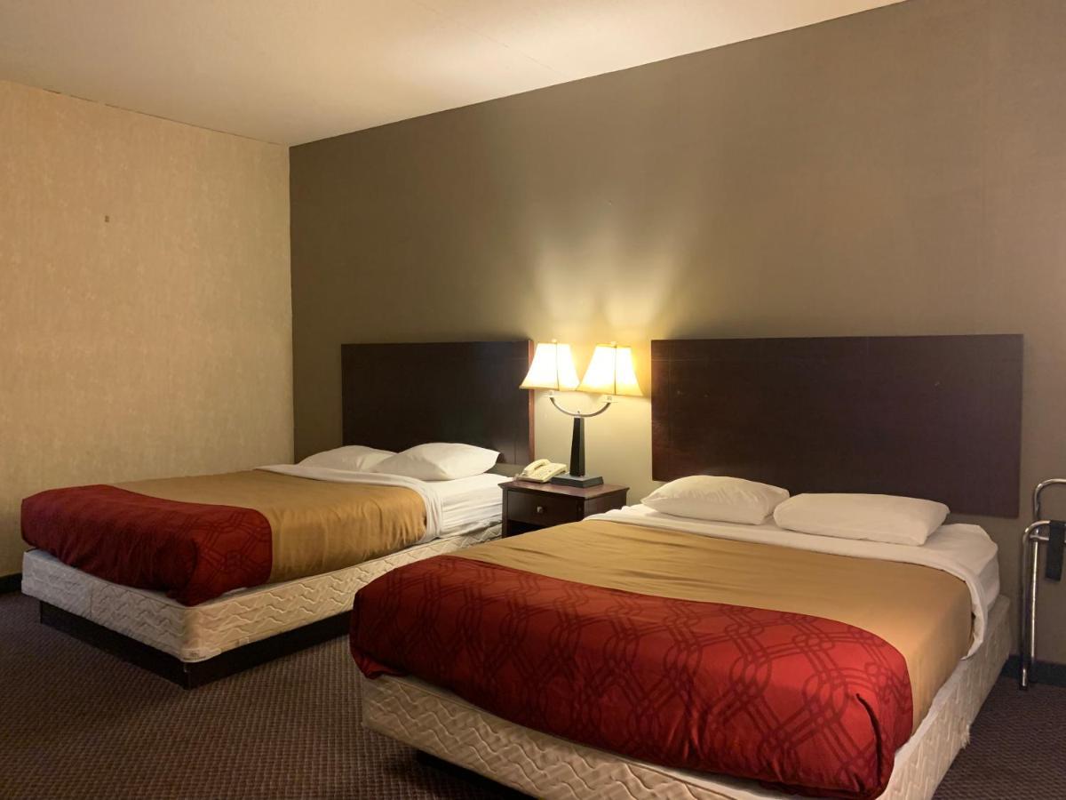 Economy & Hotel