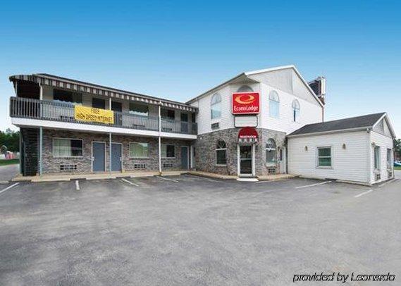 Economy & Hotel 2*